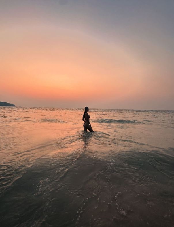 Disha Patani Bikini Photos